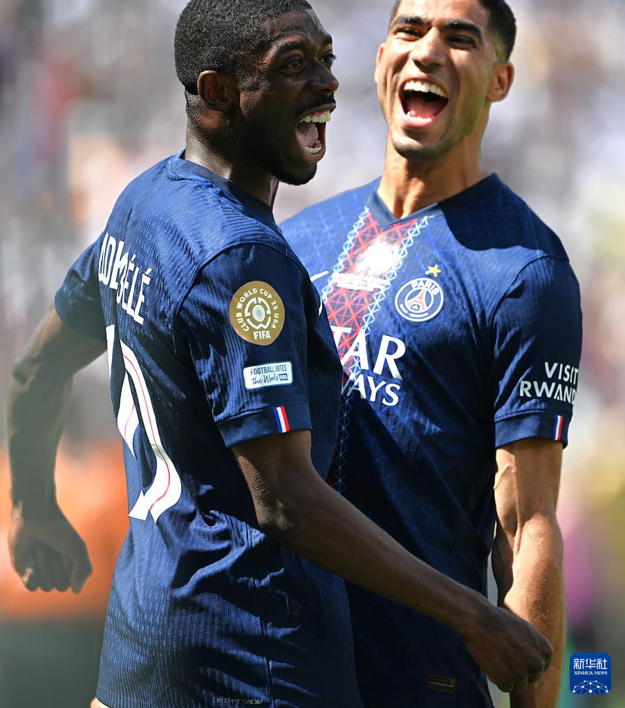 巴黎圣日耳曼后卫神勇救险，助球队成功保级，具有建设管理.的简单介绍