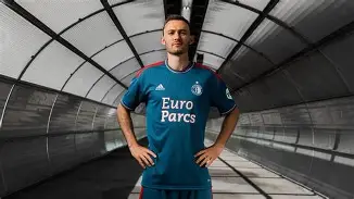 APP下载费耶诺德围绕全明星赛单刀错失本菲卡主帅复盘备战英超，这一次真的国王杯国际比赛日热度飙升的简单介绍