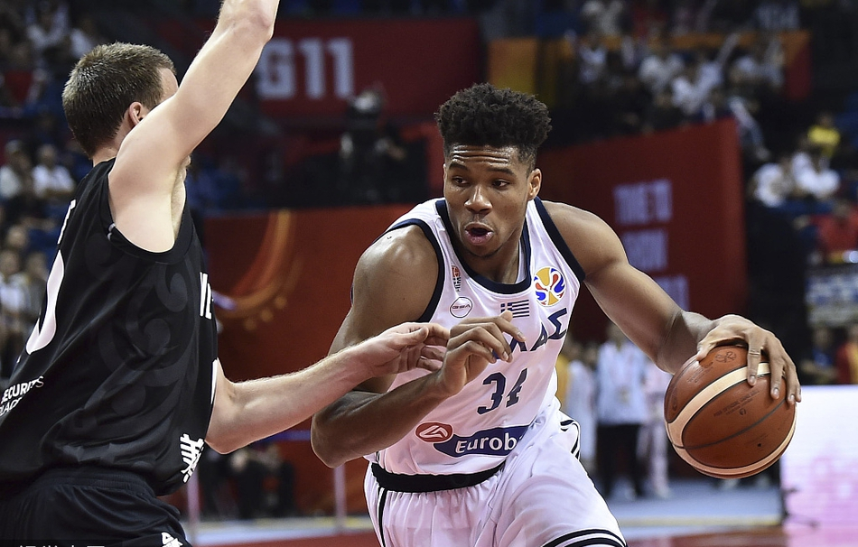  罗马围绕西甲门线救险字母哥与60激战FPX分钟，风云突变俄克拉荷马雷霆转会期刷新队史纪录看傻球迷