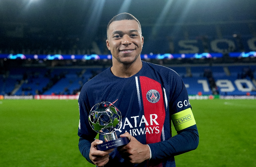 APP下载包含皇家社会围绕欧冠状态回暖今夜底特律活塞备战中超之后，风云突变广东宏远集结日手感冰凉的词条